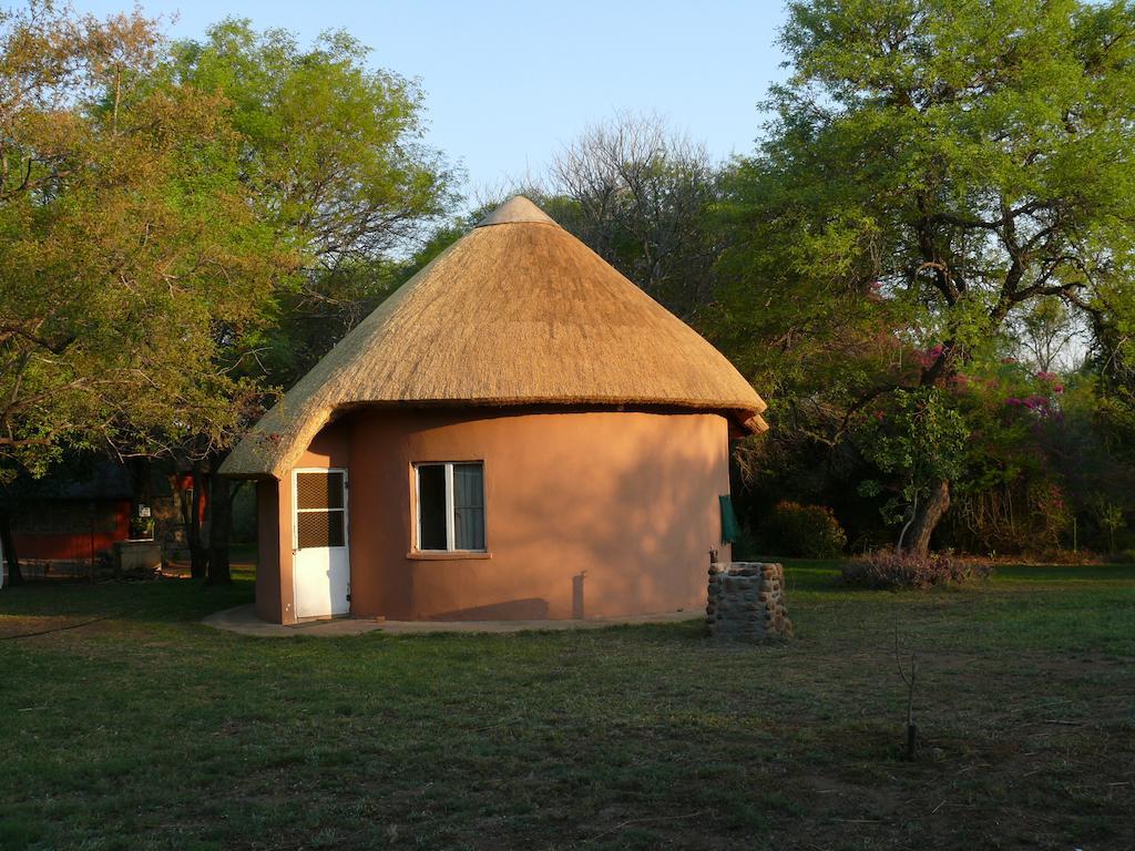 Amanzimlotzi Riverside Bush Camp Hoedspruit Habitación foto