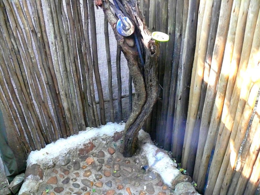 Amanzimlotzi Riverside Bush Camp Hoedspruit Habitación foto