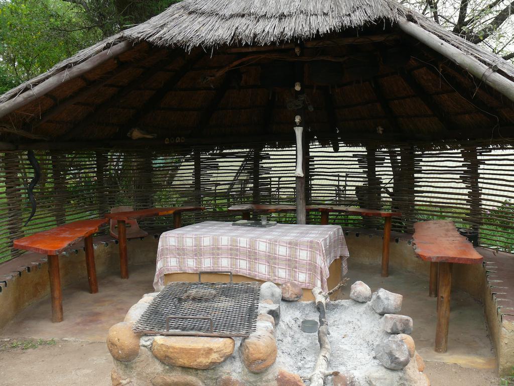 Amanzimlotzi Riverside Bush Camp Hoedspruit Exterior foto